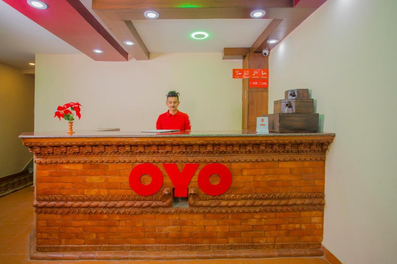 Oyo Hotel Antique Kutty Катманду Екстер'єр фото